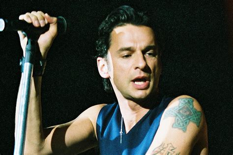 depeche mode lead singer death